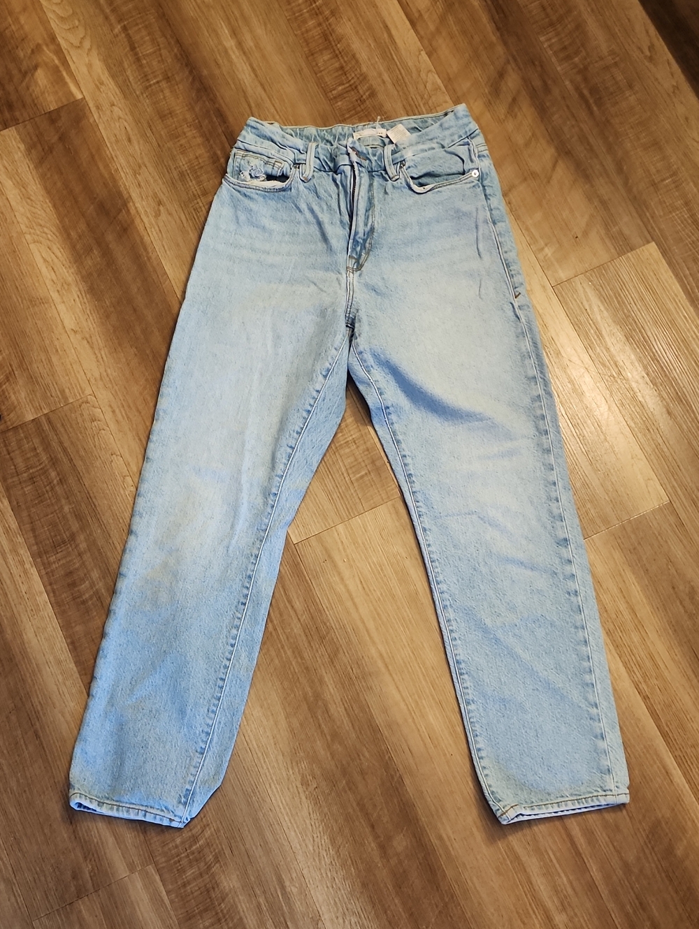 Good American Light Blue Boyfriend Jeans